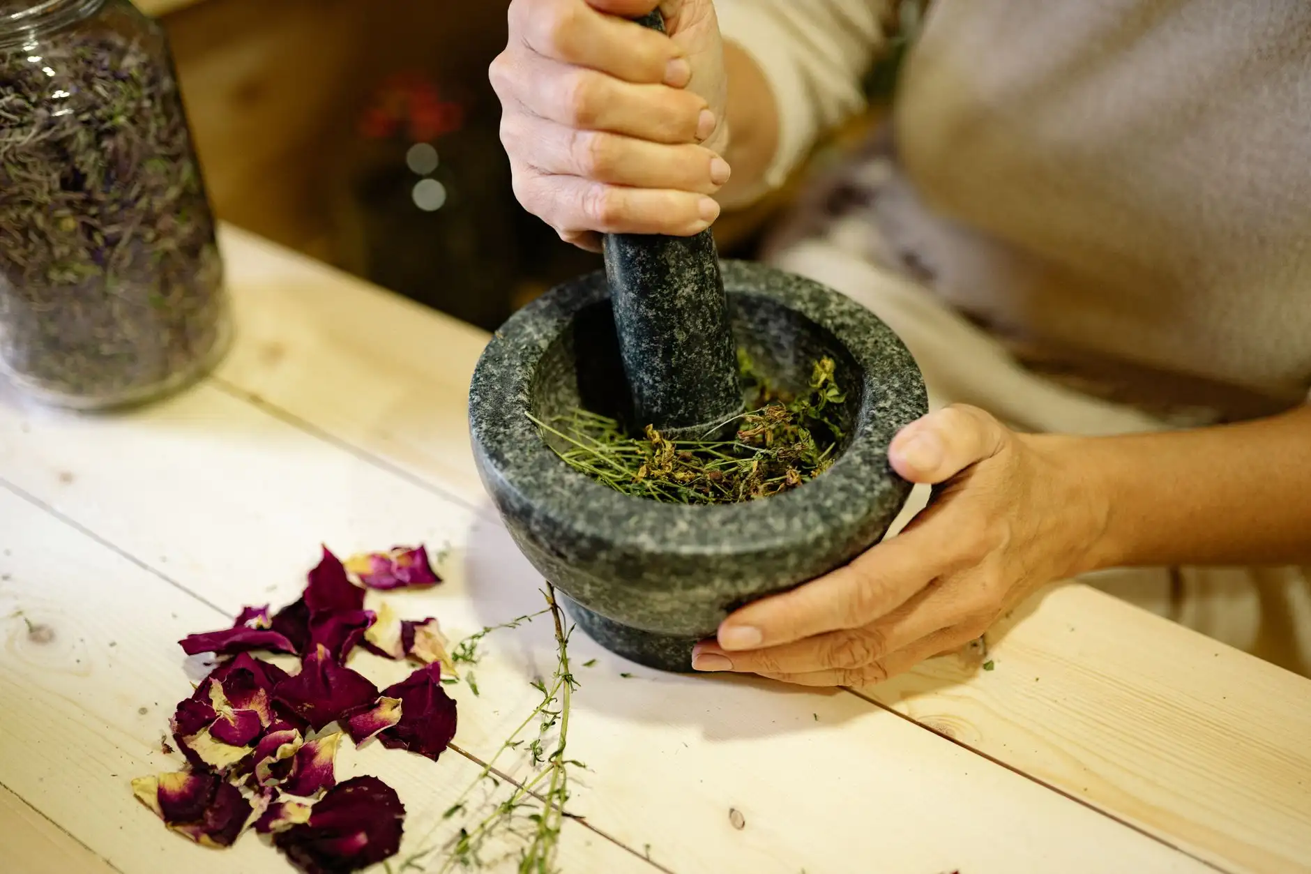 重庆秋季家居服面料怎么选？纯棉与莫代尔对比指南