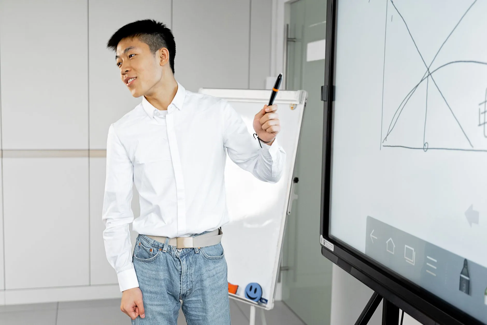 纯棉与莫代尔家居服面料性能对比与适用场景分析